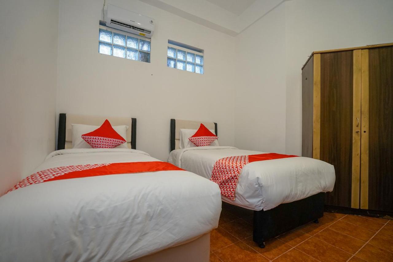 Super Oyo 1844 Bravo Residence Pangkal Pinang Kültér fotó